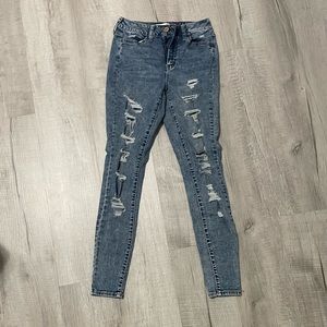 Women’s size 3 SO high rise jeggings